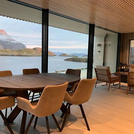 Stor Moderne Leilighet I Henningsvaer, 70 Kvm Luaran gambar